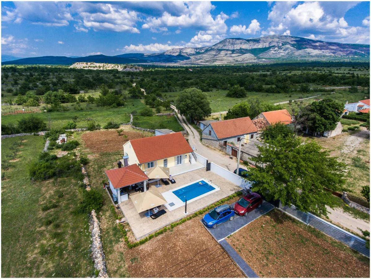 House Mellifera Hotel Razvode Екстериор снимка