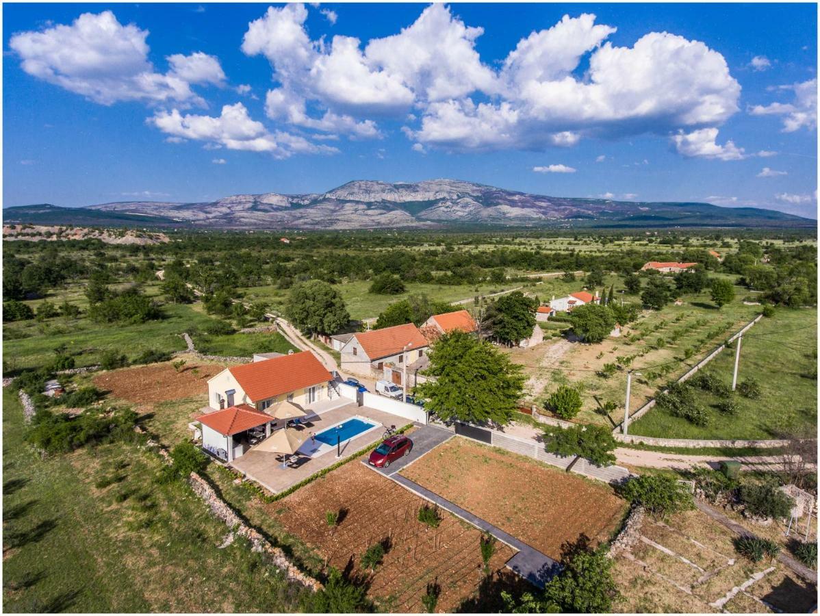 House Mellifera Hotel Razvode Екстериор снимка
