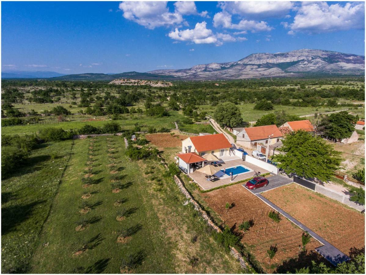 House Mellifera Hotel Razvode Екстериор снимка