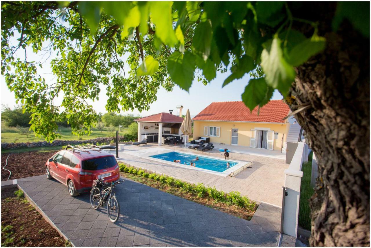 House Mellifera Hotel Razvode Екстериор снимка