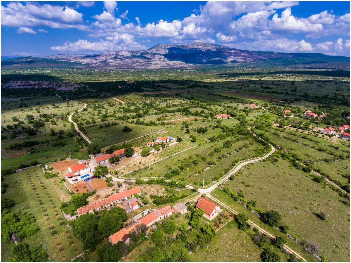 House Mellifera Hotel Razvode Екстериор снимка